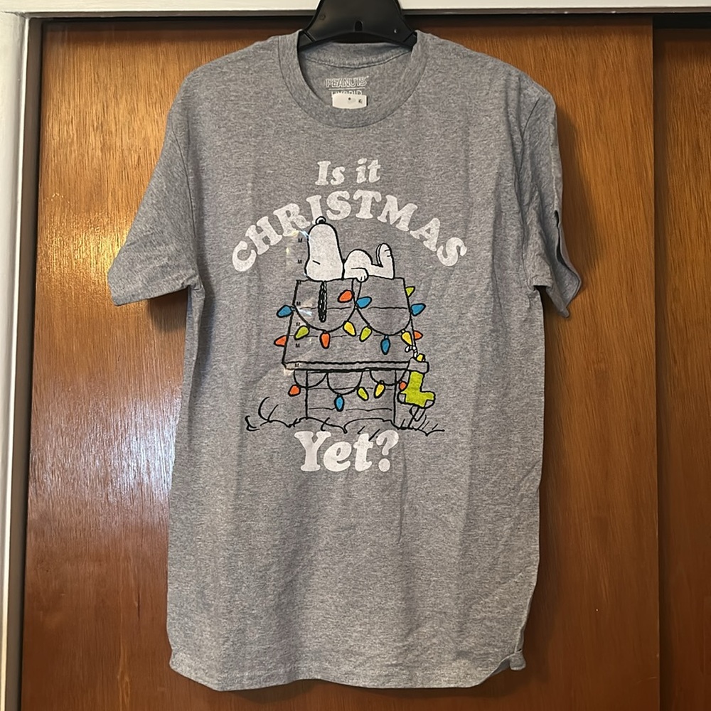 Peanuts Snoopy Graphic T-Shirt